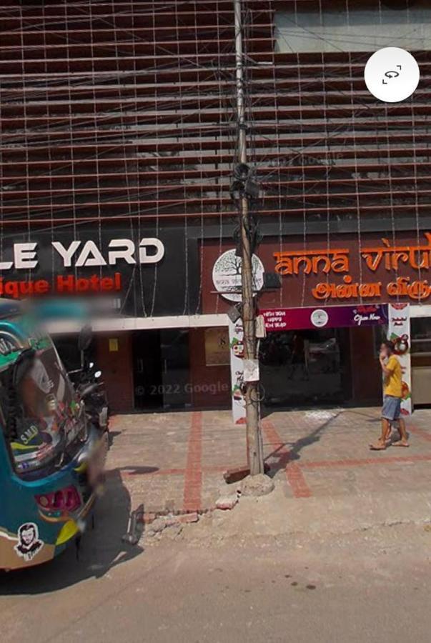 Ample Yard Hotel Chennai Esterno foto